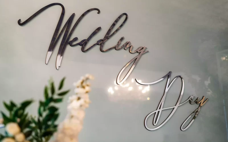 blue-ceremony-area-with-floral-arrangements-2026-01-07-06-13-11-utc